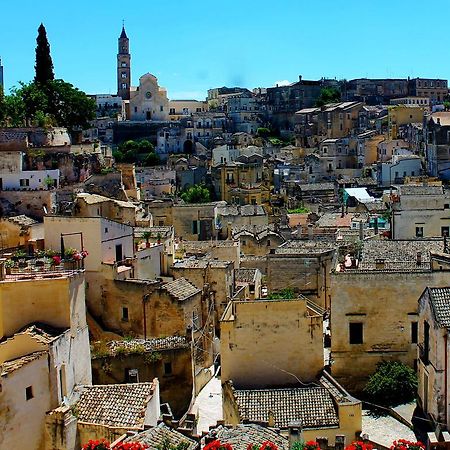 Hotel Sotto L'Arco Matera Exterior foto