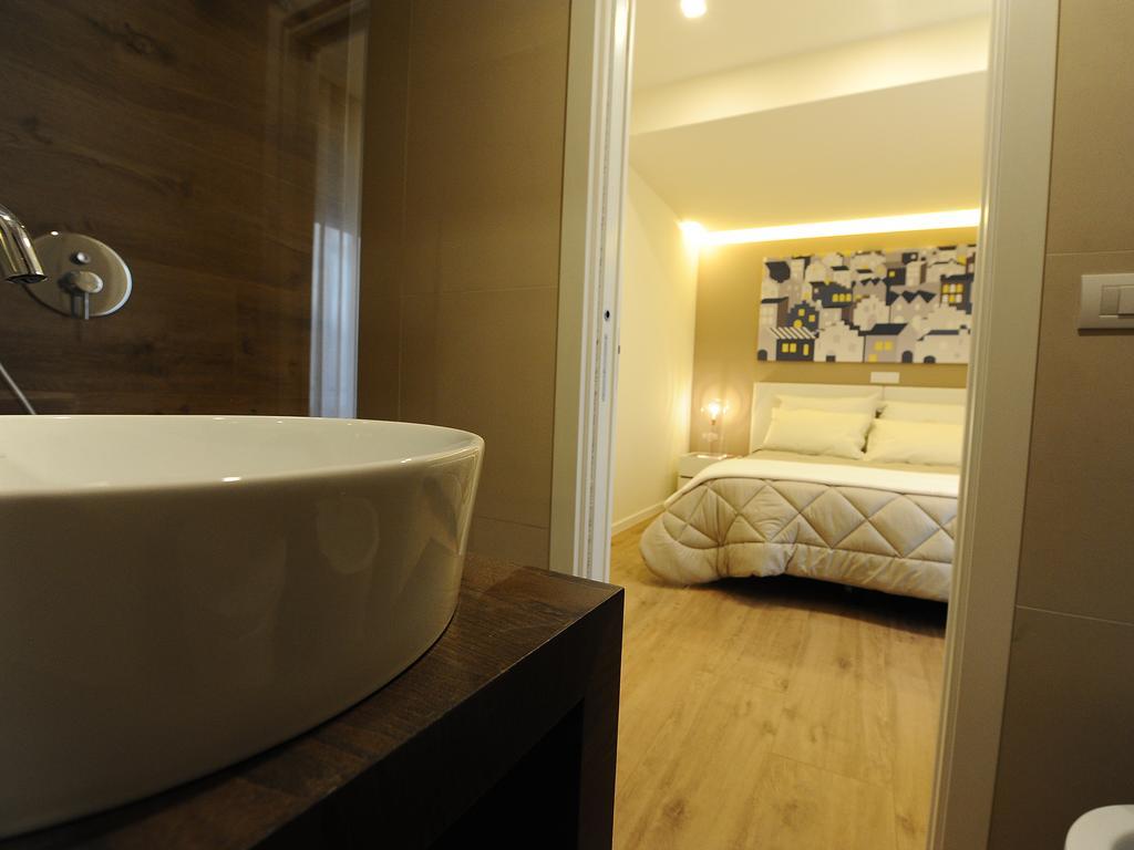 Hotel Sotto L'Arco Matera Zimmer foto