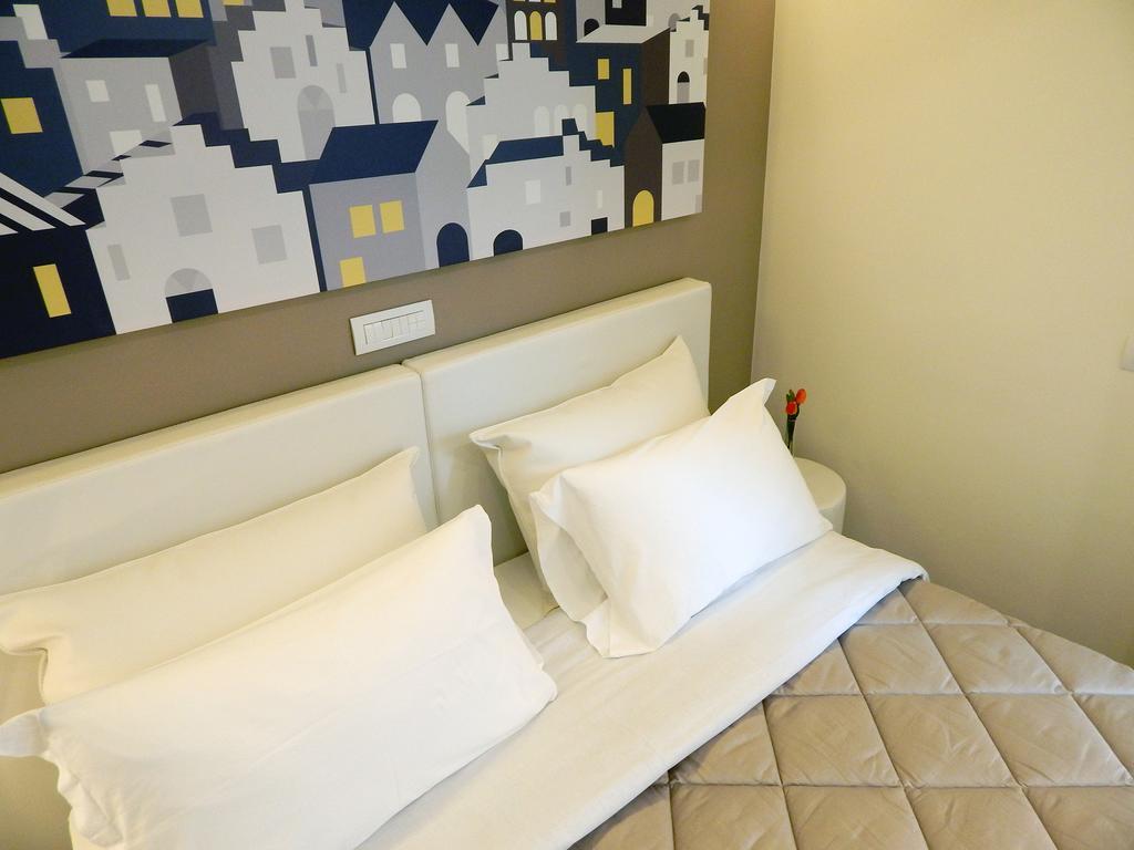 Hotel Sotto L'Arco Matera Zimmer foto